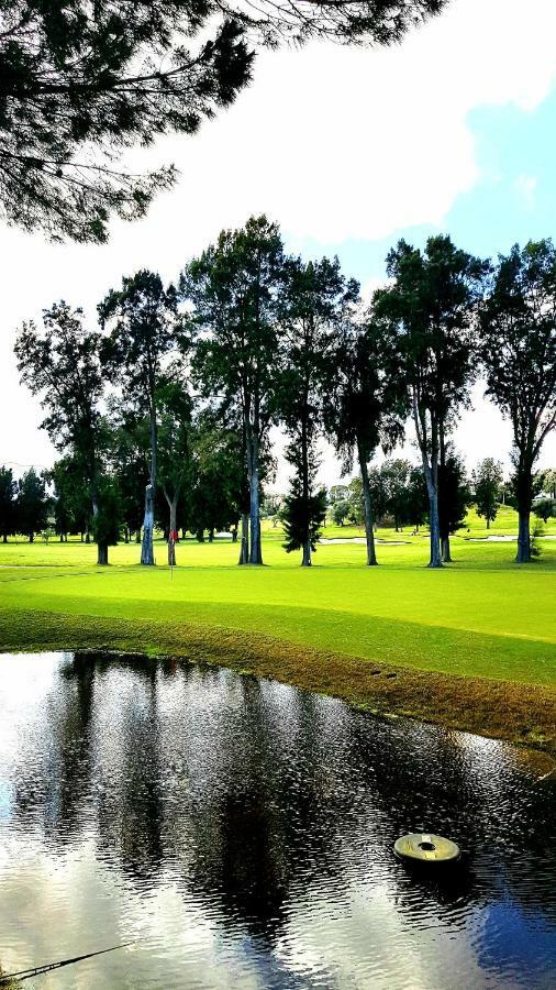 Apartamento Con Vistas Al Campo De Golf Y Piscina Διαμέρισμα Fuengirola Εξωτερικό φωτογραφία